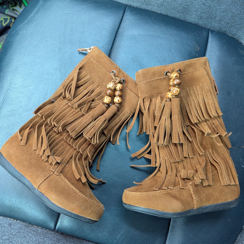 Ositos Kids Brown Suede Fringe Boots – Cozy Lined – Boho Western Style